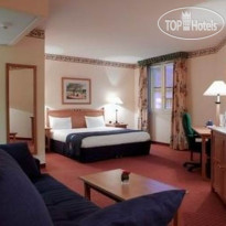 Park Inn by Radisson Charles de Gaulle Airport 