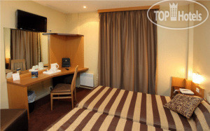 Best Western So'Co by Happyculture