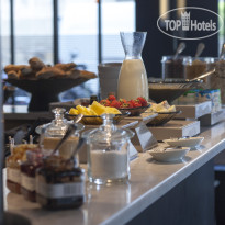 Hotel de Nell Breakfast