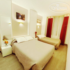 Paris Hotel Gambetta 3*