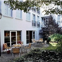 Adagio City Aparthotel Paris Buttes Chaumont 3*