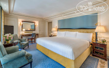 Shangri La Hotel Paris 5*