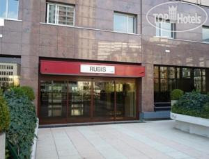 Avenue dItalie Apartment