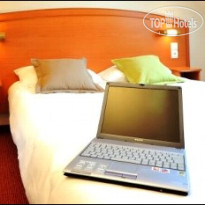 Balladins Confort- Emerainville 