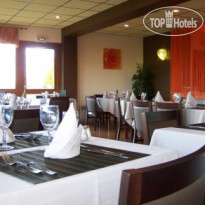 Brit Hotel Les Evens 
