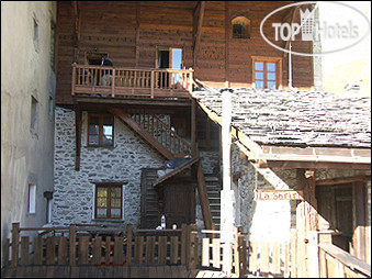 Фотографии отеля  Chalet De La Sarire 