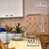 Mate Apartments 