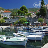 Zlatni Rat Beach 