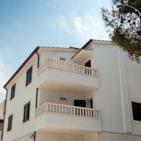 Apartmani Ivanka 3*