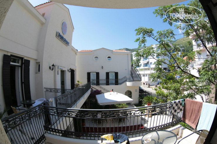 Фото Djuric Hotel