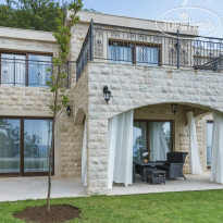 Oak Leaf Residences 