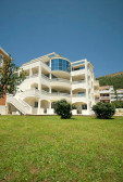 Vila V Lux 4*