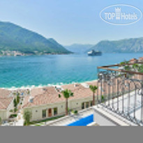 HUMA Kotor Bay