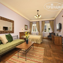 Edward Kelly Hotel