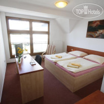 Garni Hotel K.I.T. 
