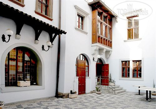 Фотографии отеля  Old Town Residence 4*