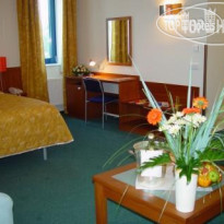 Ramada Airport Hotel Prague 