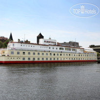 Botel Albatros 