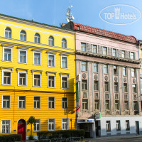 Prague Season Hotel 4*