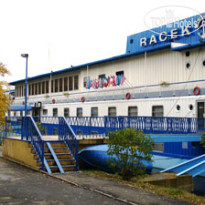 Botel Racek 