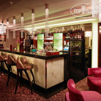Hotel Kings Court Vodka Lobby Bar
