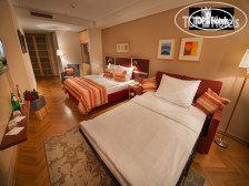 Ea Hotel Julis 4*