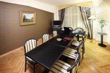 Elysee Apartments 4*