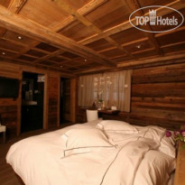 Hostellerie du Pas de l Ours, Relais & Chateaux 