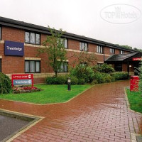 Travelodge Cork Airport 3*