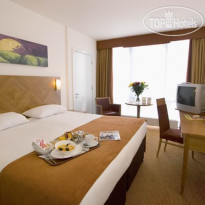 Days Hotel Dublin Airport, 