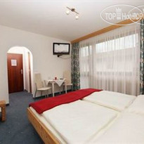 Green Isle Conference & Leisure Hotel 