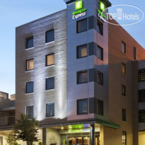 Holiday Inn Express Dublin Airport 