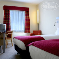 Holiday Inn Express Dublin Airport 