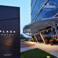 Radisson Blu Plaza Hotel 