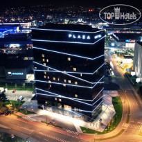 Radisson Blu Plaza Hotel 
