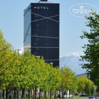 Radisson Blu Plaza Hotel 