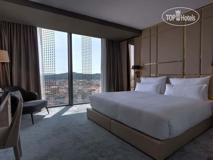 Grand Plaza Hotel & Congress Center