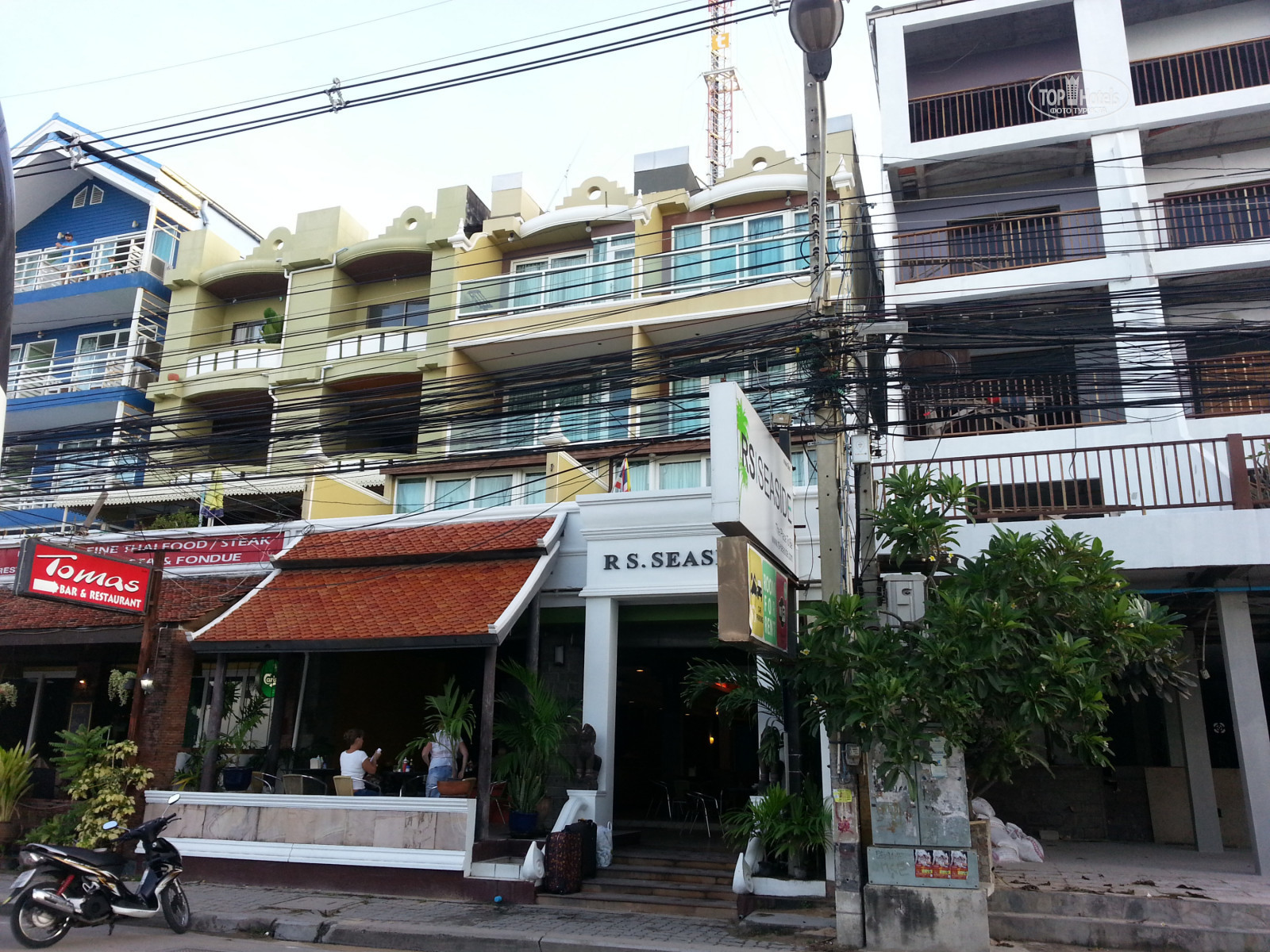 Seaside jomtien beach