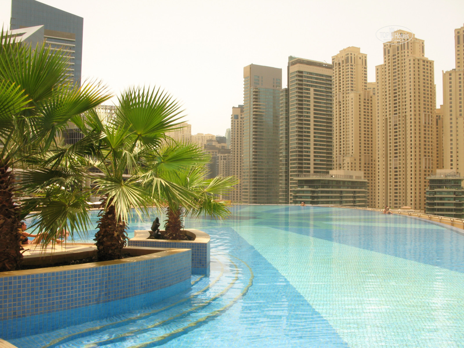 Адрес дубай. Address Dubai Marina 5 Дубай Марина. Address Dubai Marina бассейн. The address Dubai Marina, Shades бассейн. He address Dubai Marina 5*.