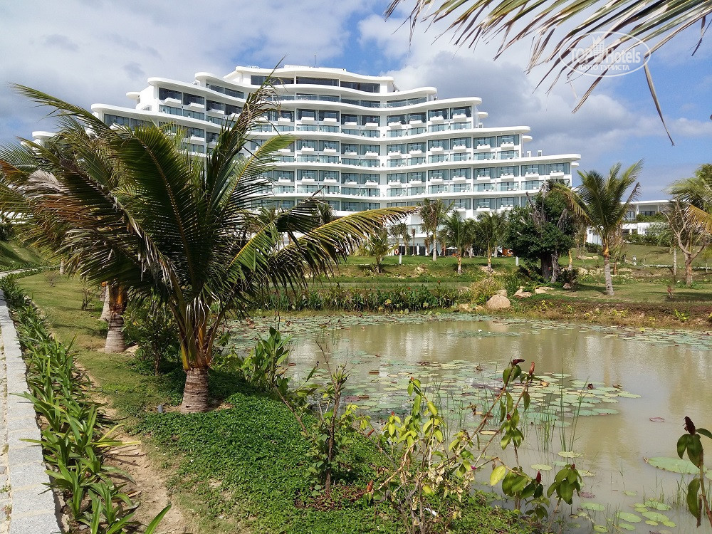 Cam ranh riviera beach resort spa 5