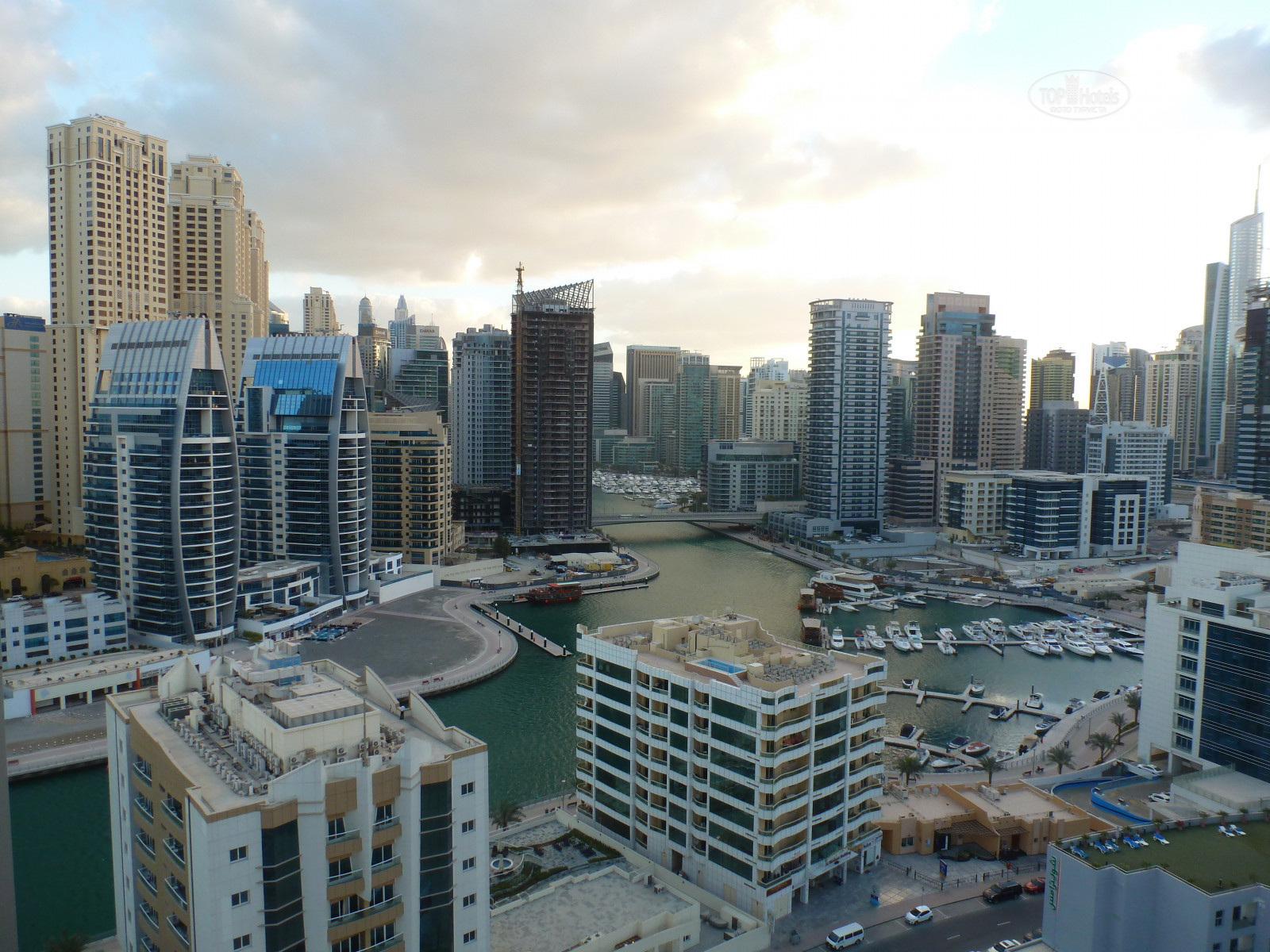 Дубай wyndham dubai. Вид из Wyndham Dubai Marina.