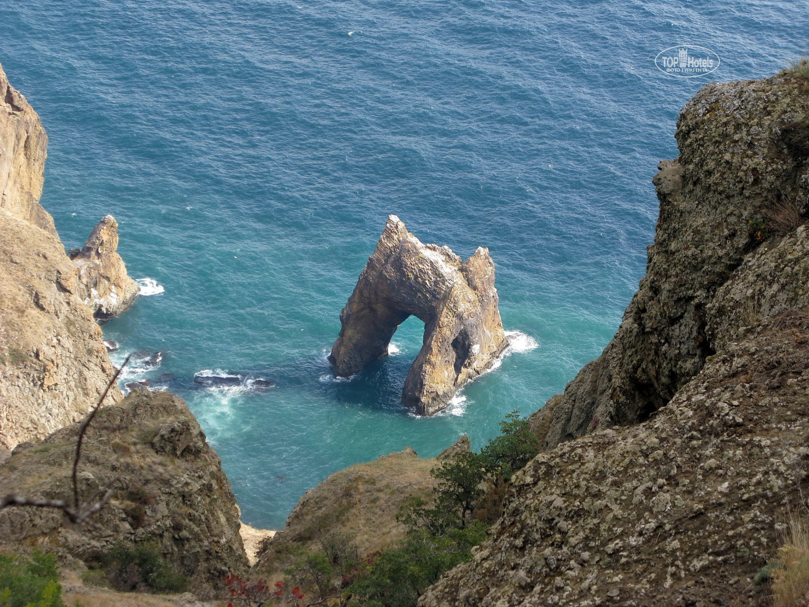 Карадаг золотые ворота фото