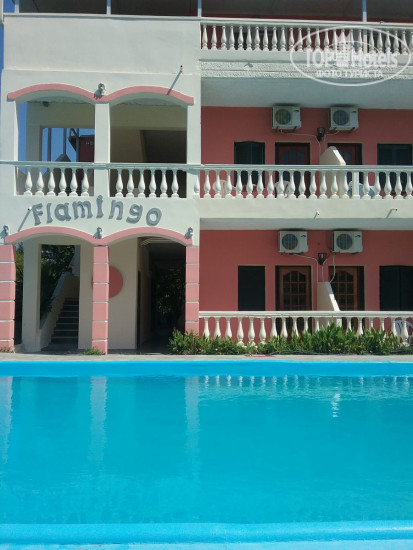 Фотографии отеля  Flamingo Apartments 3*