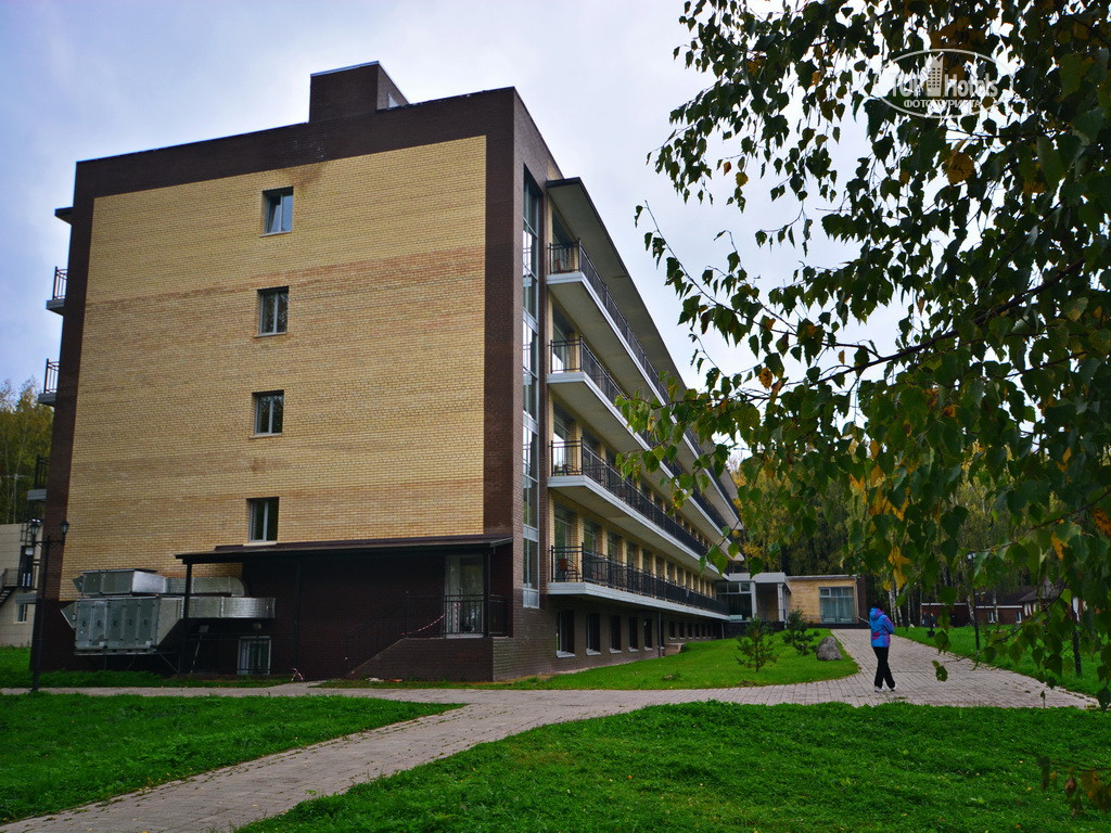 Пансионат серебряный. Серебряный плёс санаторий Кострома. Дом отдыха серебряный Плес. Санаторий серебряный Плес официальный сайт. Санаторий серебряный Плес Кострома территория.