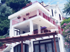 Almaja Villa 3*