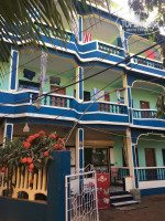 Camilo's Inn Guest House 