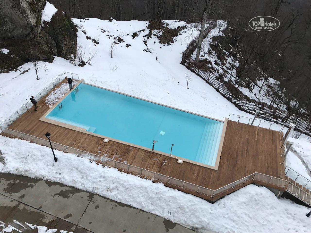 Грин флоу отель красная поляна зимой. Green flow сочи. Грин флоу отель сочи. Грин флоу красная поляна. Красная поляна сочи грин флоу.