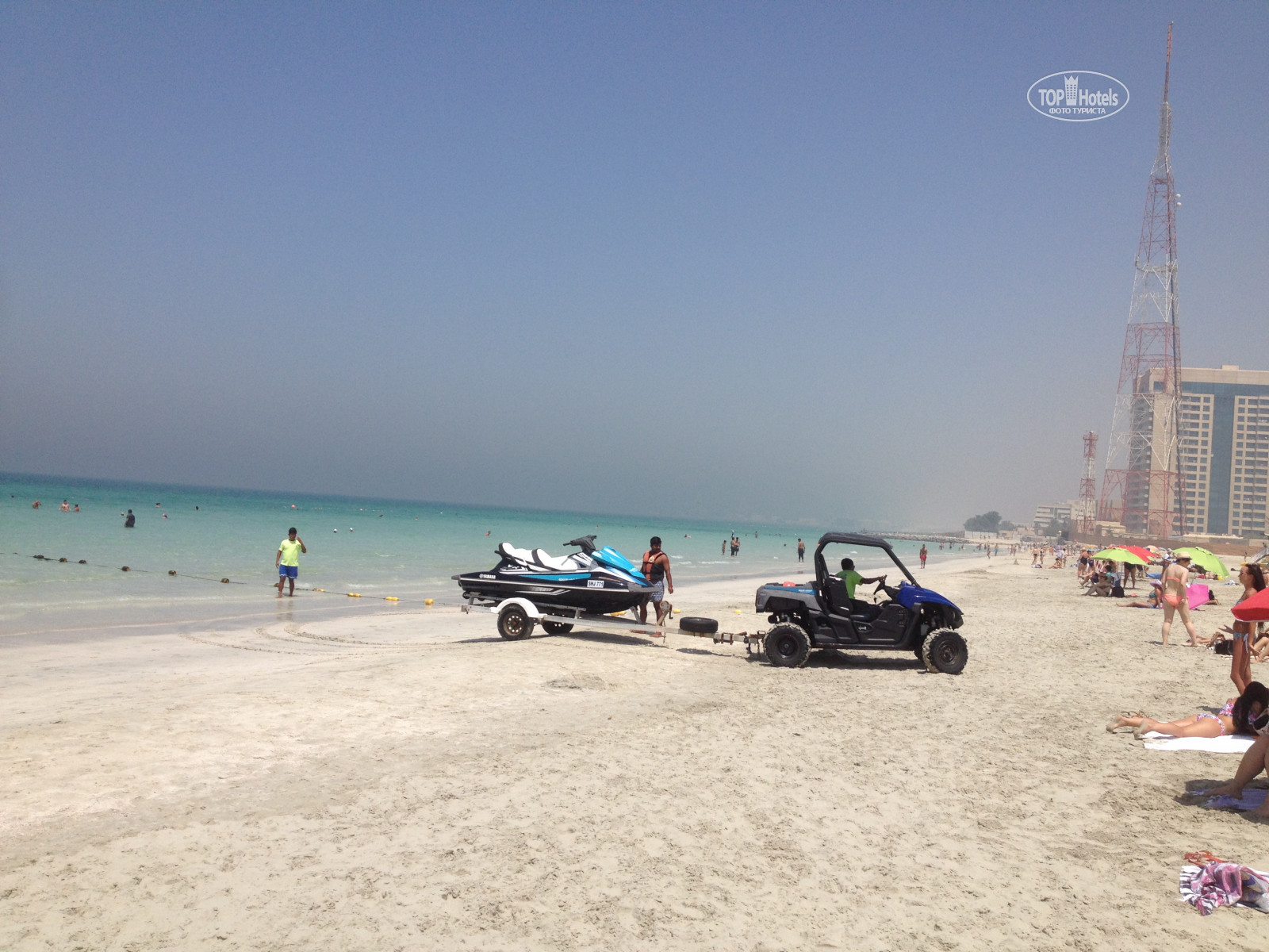 пляж al khan в шардже