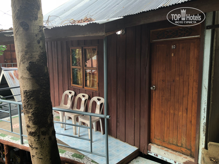 Фотографии отельера Golden Hill Bungalows 2*