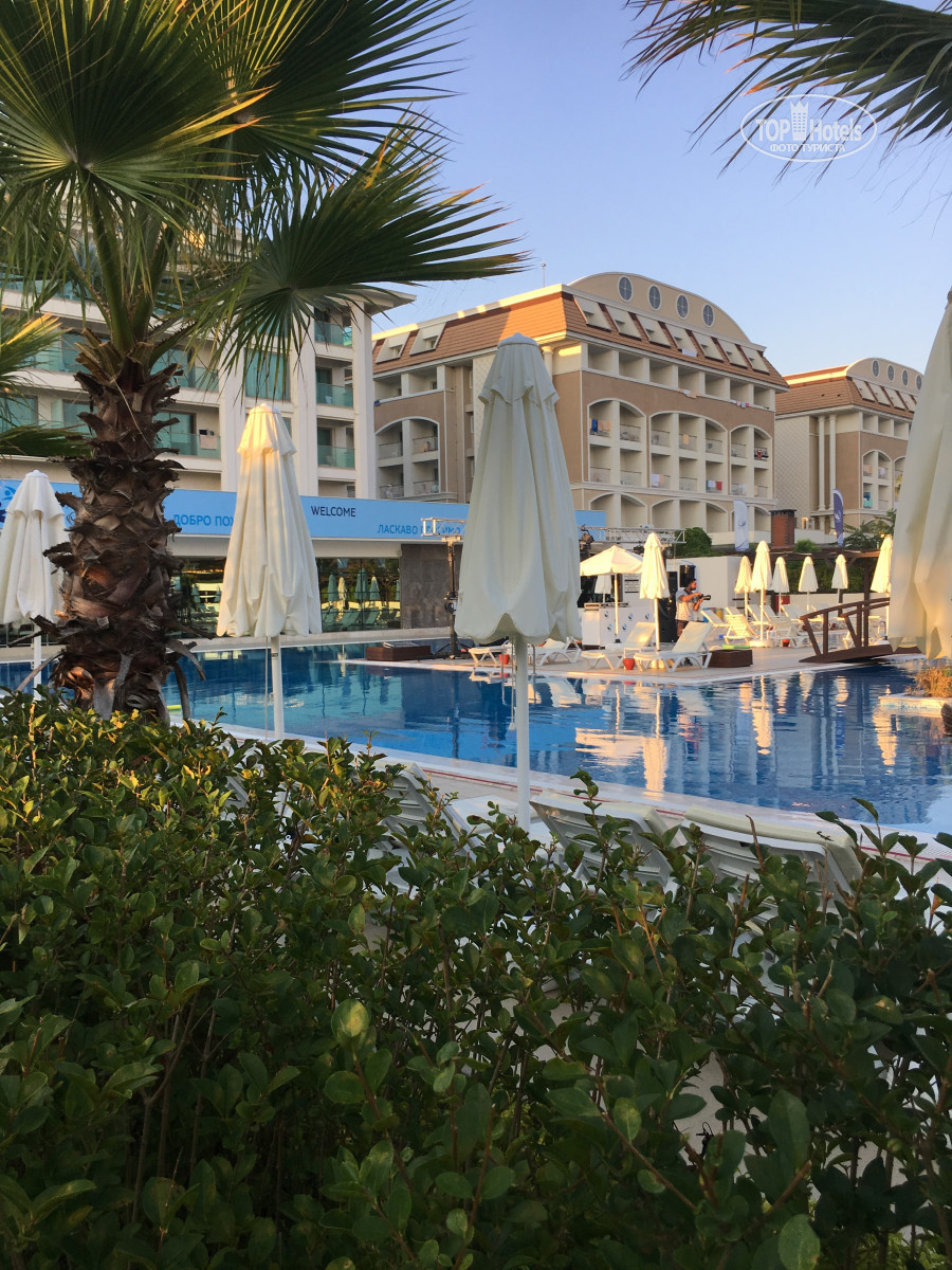 Night connected club belek 5. Family Life Belek. Fun Sun Life Belek 5. TUI fun & Sun Life Belek 5* (Белек). TUI Day Night connected Life Belek.